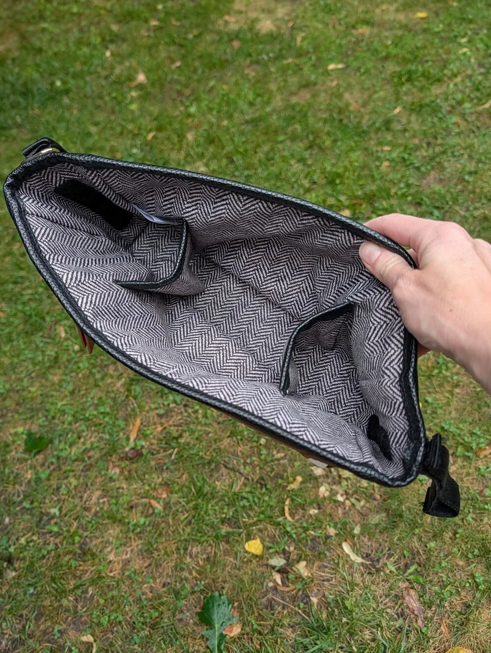3/$20 Itzy Ritzy Adjustable Stroller Caddy and Organizer Bag